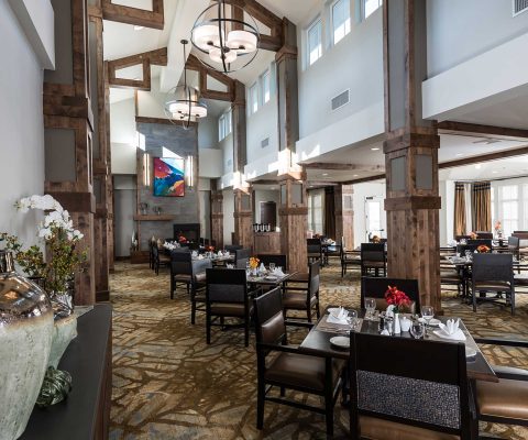 Dining room at Heartis Village of Peoria